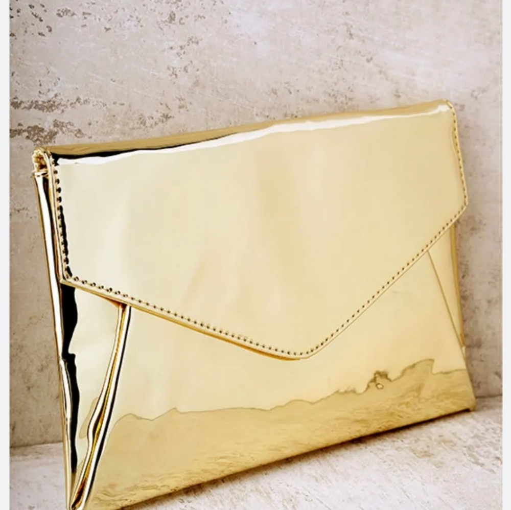 Lulus new image gold clutch with chain strap
